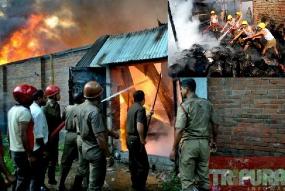 Massive fire breaks out at Badarghat, panic prevails in the area